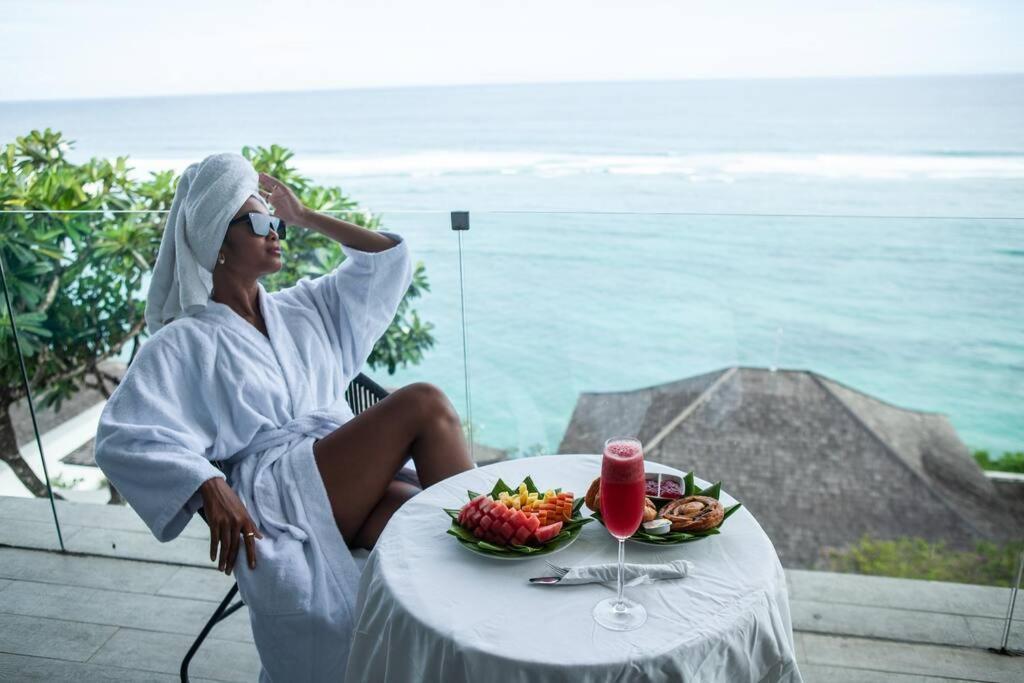 Nusa Dua Ocean View With Private Beach Extérieur photo