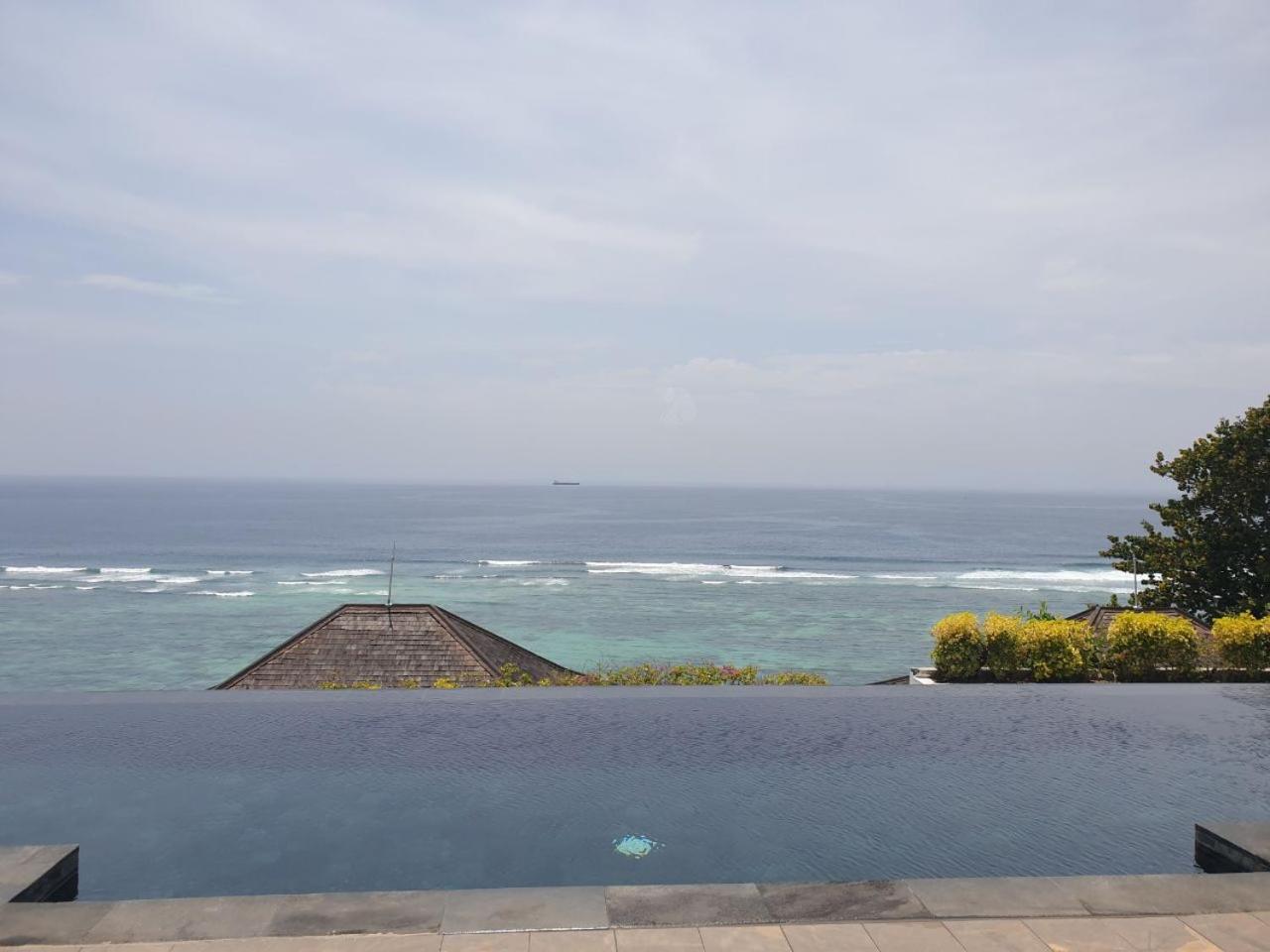 Nusa Dua Ocean View With Private Beach Extérieur photo